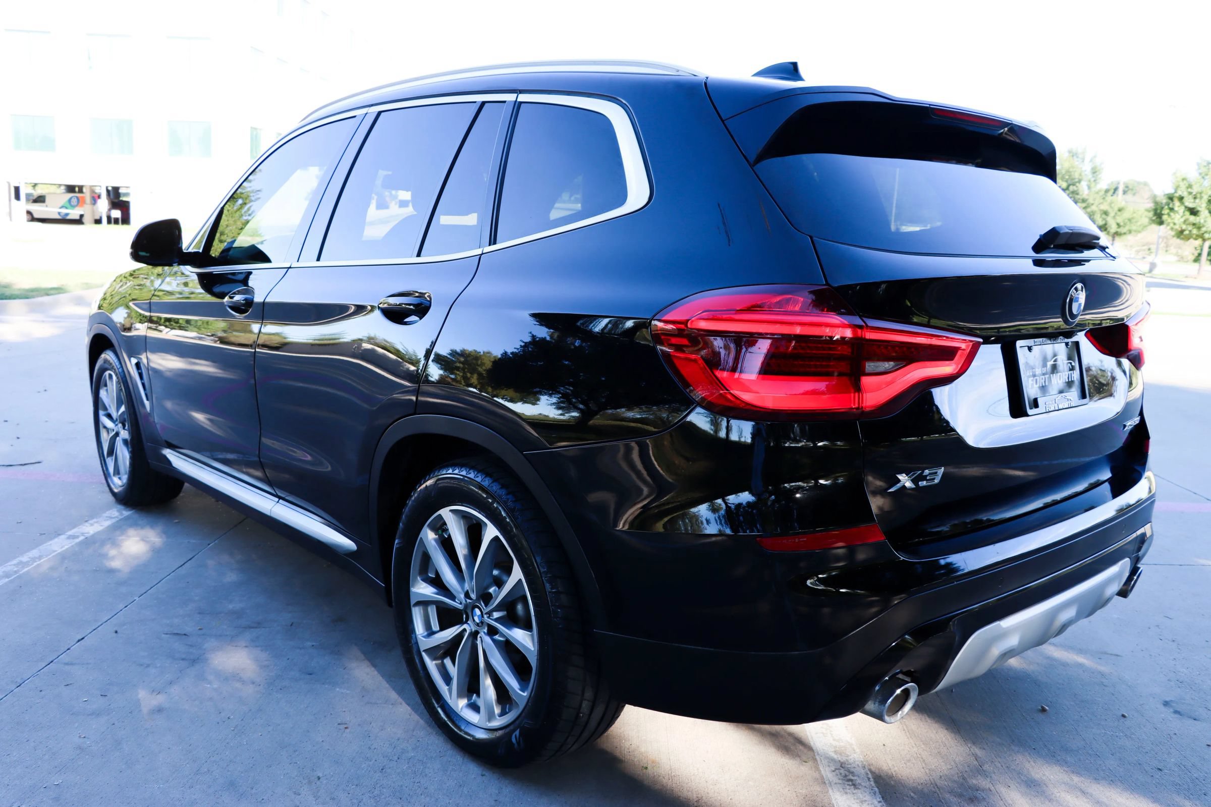 Used 2019 BMW X3 xDrive30i AWD/4WD image 8