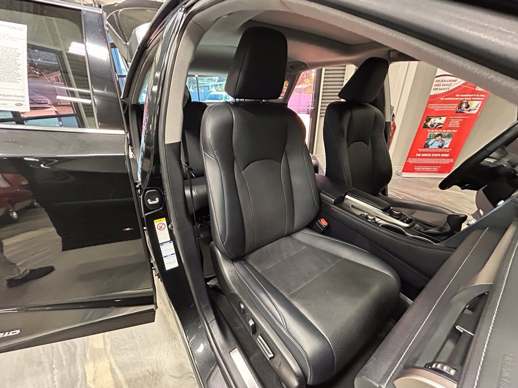 Used 2019 Lexus RX 450h AWD w/ Cold Area Package image 4