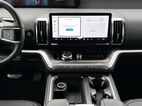 New 2026 Ford Expedition Max Platinum w/ Stealth Appearance Package image 37