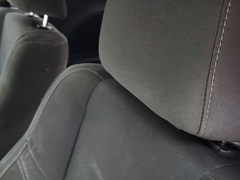 Used 2016 Dodge Challenger SXT RWD image 15