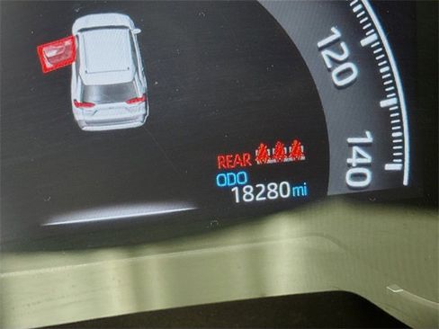 Certified 2025 Toyota RAV4 LE image 12