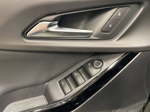 New 2026 Chevrolet Equinox LT w/ Convenience Package II image 14