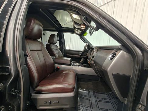 Used 2015 Ford Expedition Platinum AWD/4WD image 29