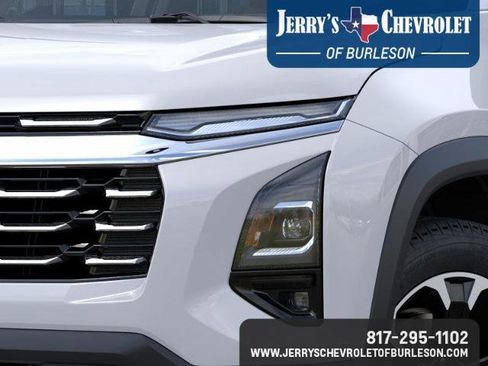 New 2026 Chevrolet Equinox LT w/ Convenience Package II image 13