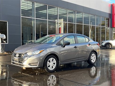 Certified 2024 Nissan Versa S w/ Trunk Package image 1