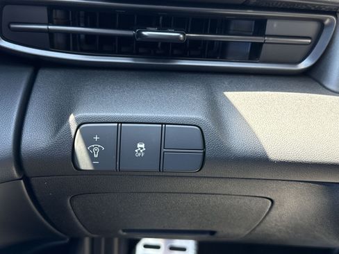 New 2026 Hyundai Elantra Sport w/ Cargo Package FWD image 20