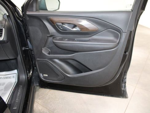 Used 2020 GMC Terrain Denali w/ Denali Premium Package image 31