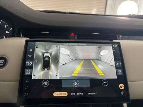 New 2025 Land Rover Discovery Sport S image 19