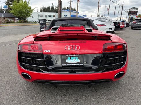 Used 2011 Audi R8 V10 AWD/4WD image 5