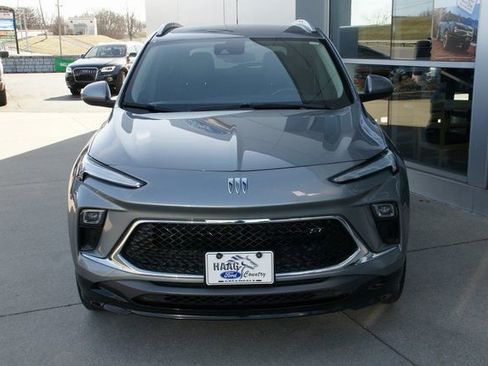 Used 2024 Buick Encore GX Sport Touring image 6