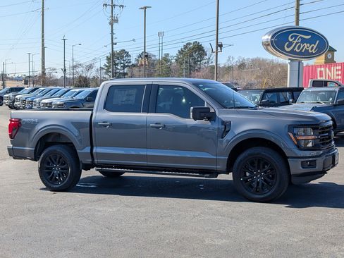 New 2026 Ford F150 XLT w/ Equipment Group 302A MID image 8