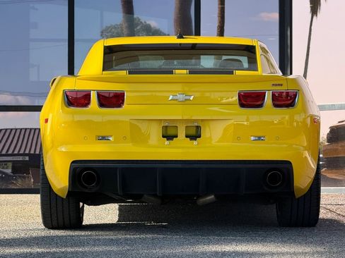 Used 2011 Chevrolet Camaro SS w/ RS Package image 11