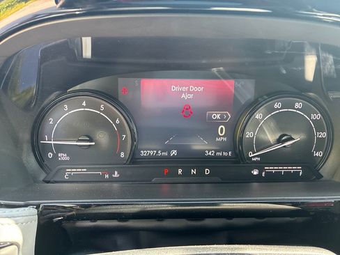Used 2022 Lincoln Corsair FWD w/ Premium Package image 15