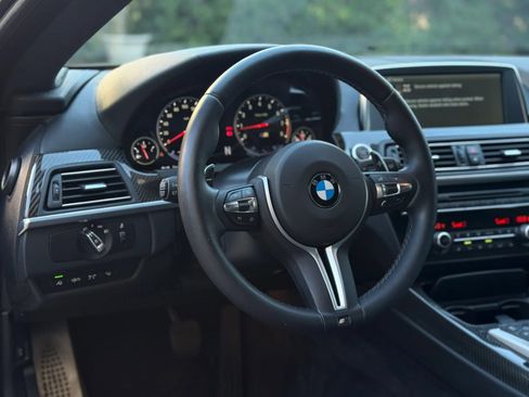 Used 2013 BMW M6 Coupe 2D image 30