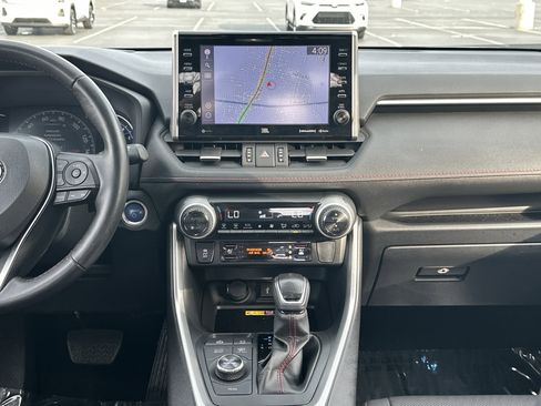 Used 2022 Toyota RAV4 XSE w/ Premium Package image 30