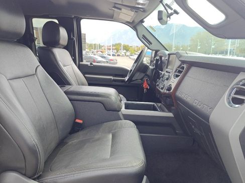 Used 2015 Ford F350 Lariat image 25