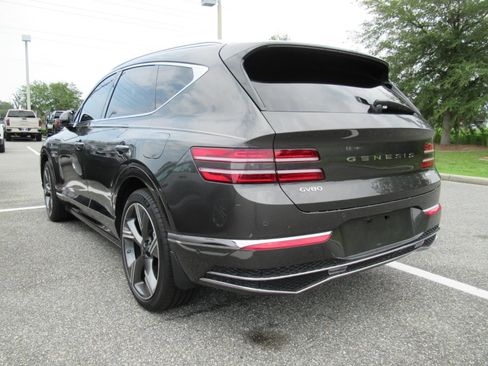 Used 2025 Genesis GV80 2.5T Prestige AWD/4WD image 3
