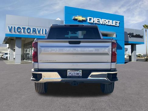 Certified 2022 Chevrolet Silverado 1500 LT RWD image 5