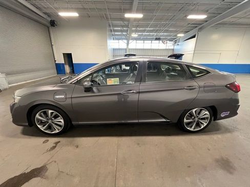 Used 2019 Honda Clarity Base image 6