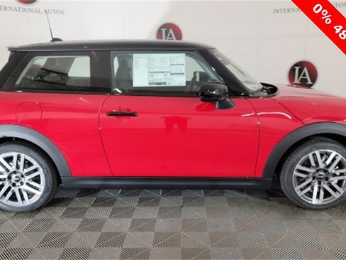 New 2025 MINI Cooper S image 3