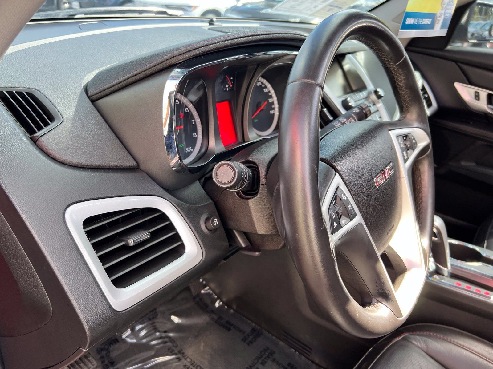 Used 2015 GMC Terrain SLT FWD image 33