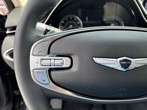 Used 2025 Genesis GV70 2.5T image 15