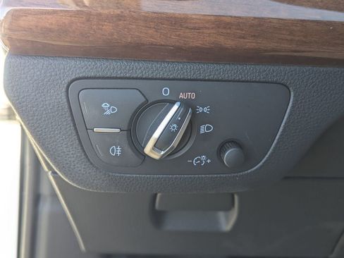 Used 2021 Audi Q5 2.0T Premium Plus image 24