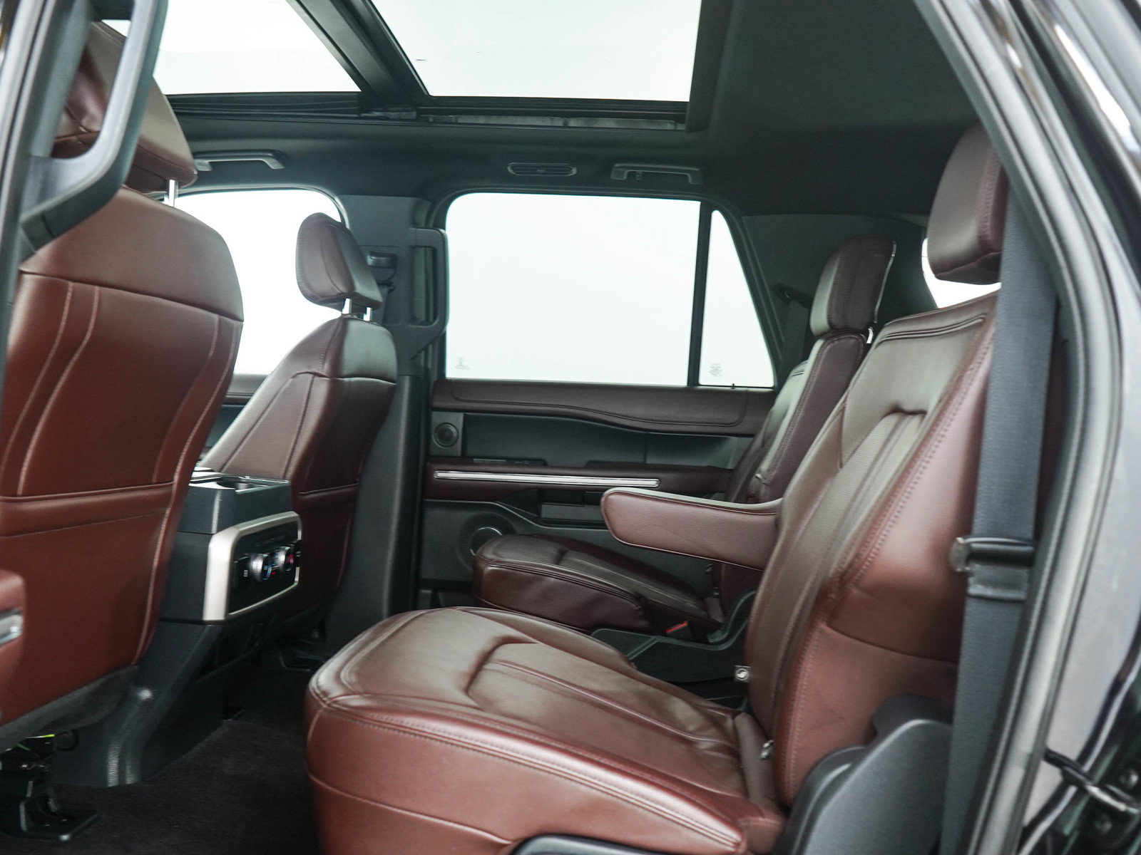 Used 2023 Ford Expedition Max Limited AWD/4WD image 16