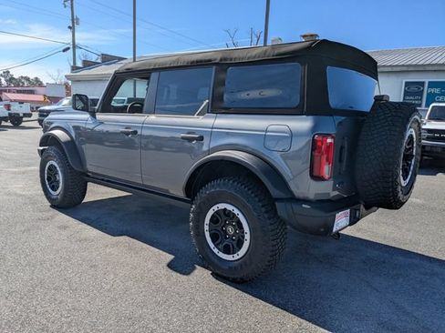 New 2024 Ford Bronco Black Diamond w/ Sasquatch Package AWD/4WD image 6