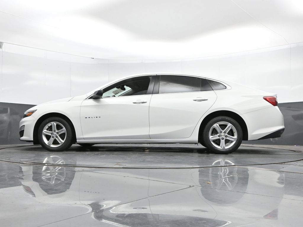 Used 2023 Chevrolet Malibu LS FWD image 43