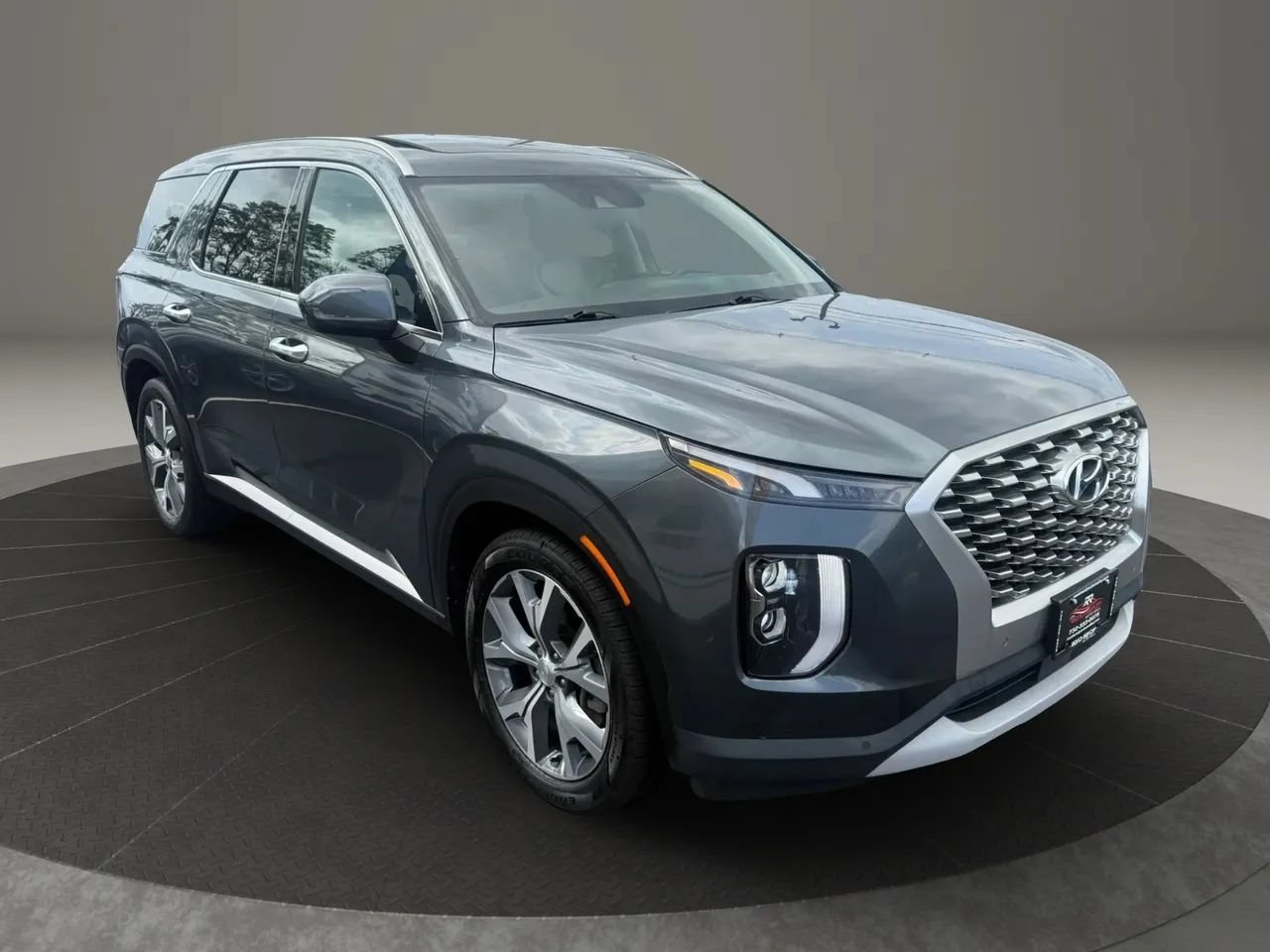 Used 2021 Hyundai Palisade SEL w/ Premium Package FWD image 4
