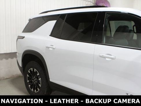 New 2026 Chevrolet Traverse Z71 w/ LPO, Floor Liner Package AWD/4WD image 4
