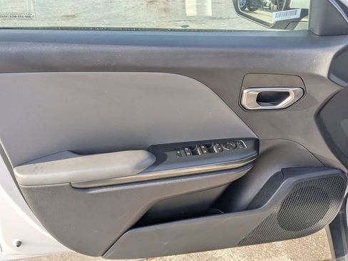 Used 2025 Kia K4 FWD image 11