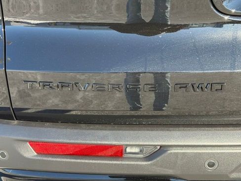 New 2026 Chevrolet Traverse LT w/ Midnight/Sport Edition image 20