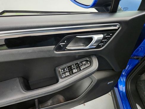 Used 2015 Porsche Macan S image 21