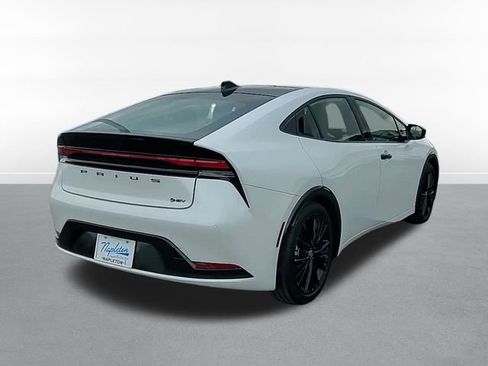 Used 2025 Toyota Prius Limited image 6