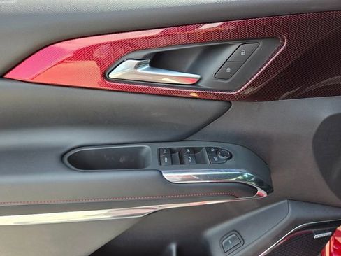 New 2026 Chevrolet Traverse Z71 w/ Enhanced Driving Package image 10