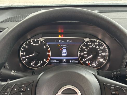 Used 2025 Nissan Altima 2.5 SV FWD image 40