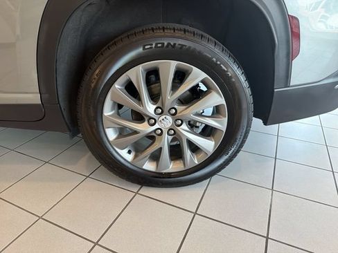 Certified 2026 Buick Enclave Preferred AWD/4WD image 5