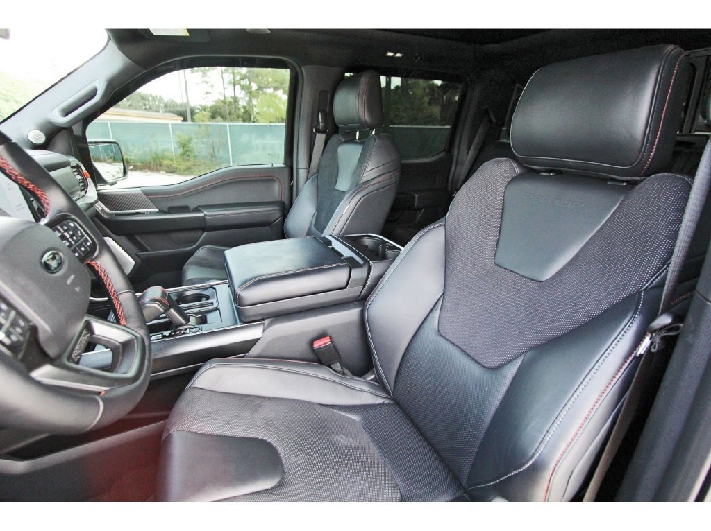Used 2025 Ford F150 Raptor AWD/4WD image 38