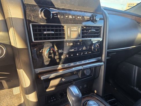 Used 2021 Nissan Armada SL w/ Captain's Chairs Package image 23
