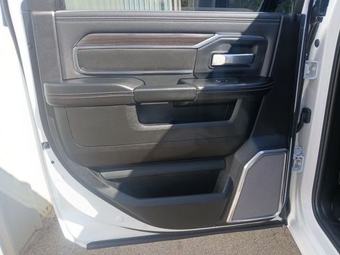 New 2026 RAM 4500 Laramie w/ Laramie Trim Package image 16