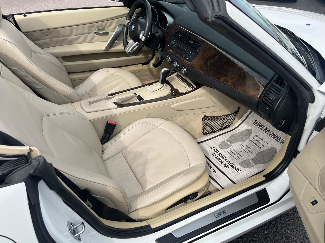 Used 2008 BMW Z4 3.0i RWD image 28