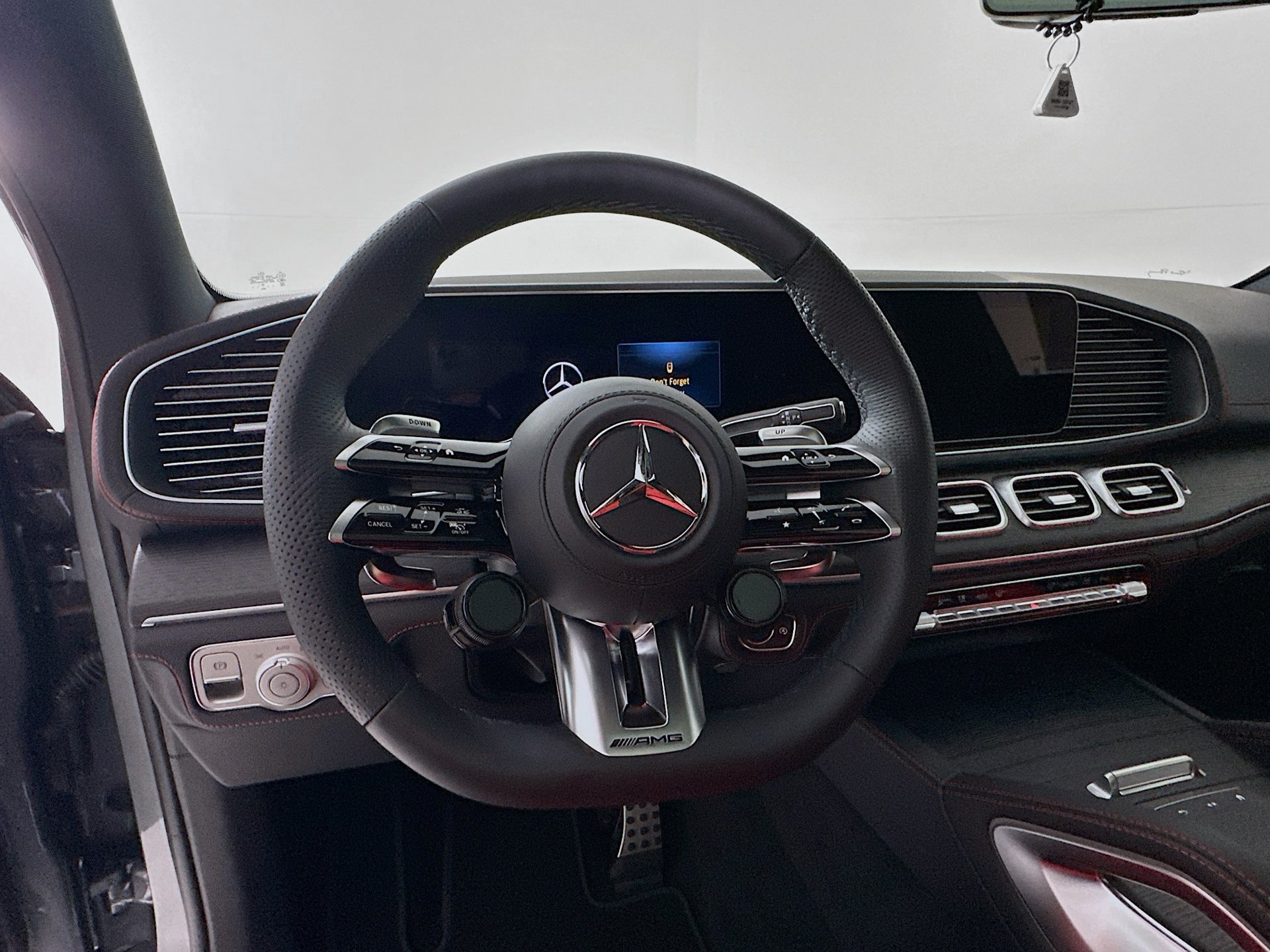 New 2026 Mercedes-Benz GLE 53 AMG 4MATIC Coupe image 12
