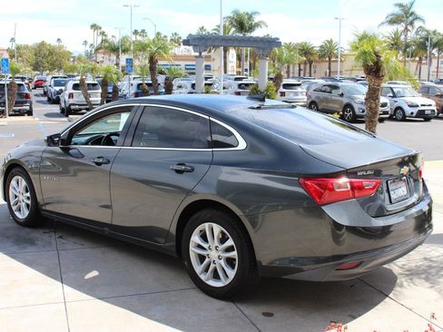 Used 2018 Chevrolet Malibu LT image 7