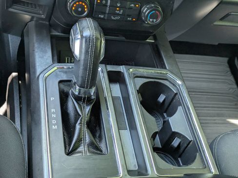 Used 2017 Ford F150 XLT w/ Equipment Group 301A Mid AWD/4WD image 21