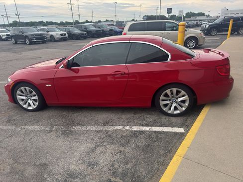 Used 2012 BMW 328i Convertible RWD image 9