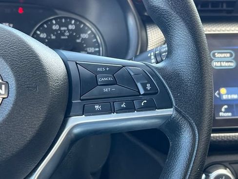 Used 2024 Nissan Kicks SV FWD image 28