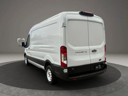 Used 2019 Ford Transit 150 148 Medium Roof image 5