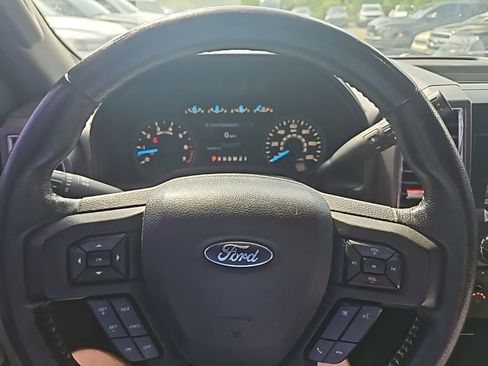 Used 2015 Ford F150 XLT w/ Equipment Group 302A Luxury image 18